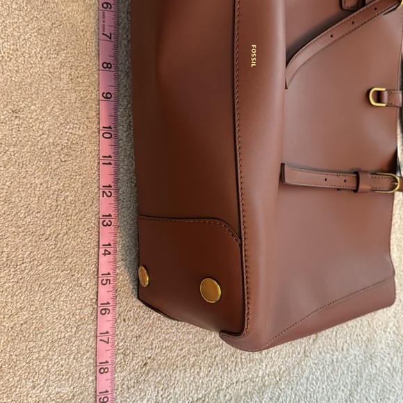 Fossil Kier Sustain Tote - Picture 8 of 9